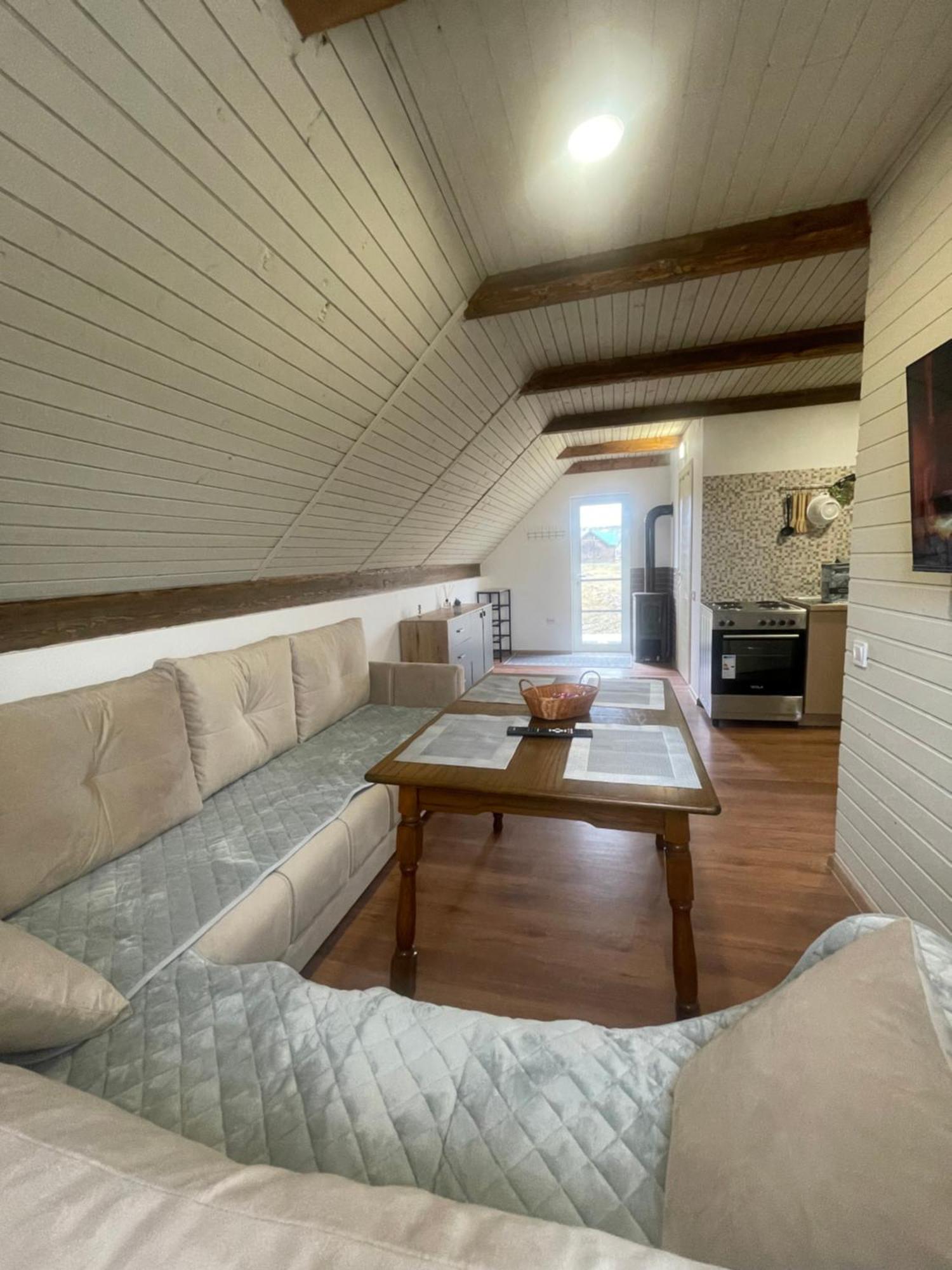 White House Zabljak Экстерьер фото